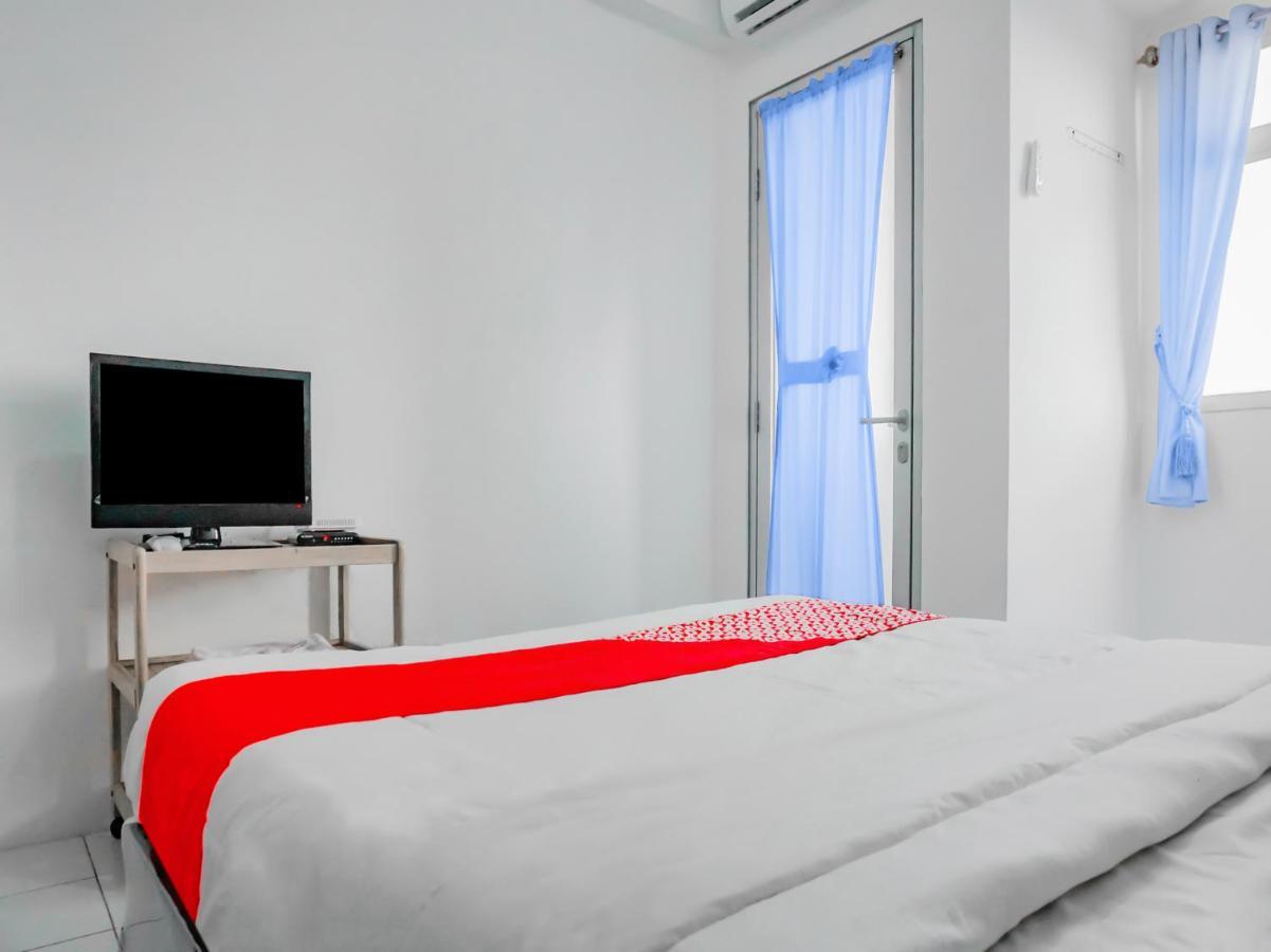 Oyo 90241 Sirooms Apartmen Gunung Putri Bogor Eksteriør billede