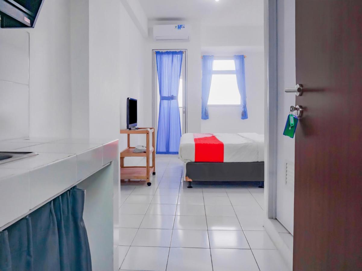 Oyo 90241 Sirooms Apartmen Gunung Putri Bogor Eksteriør billede
